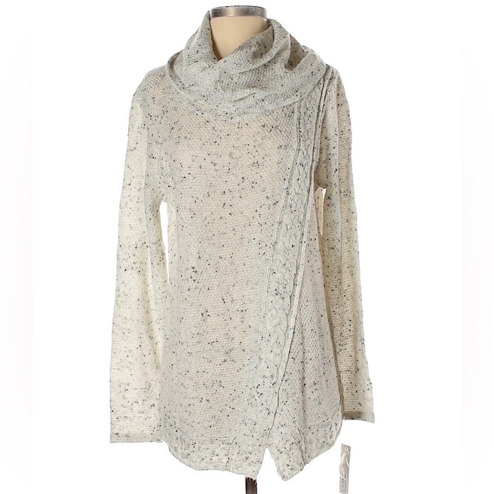 Croft & Barrow Cream Speckled Poncho Style Knit Sweater Runs Big